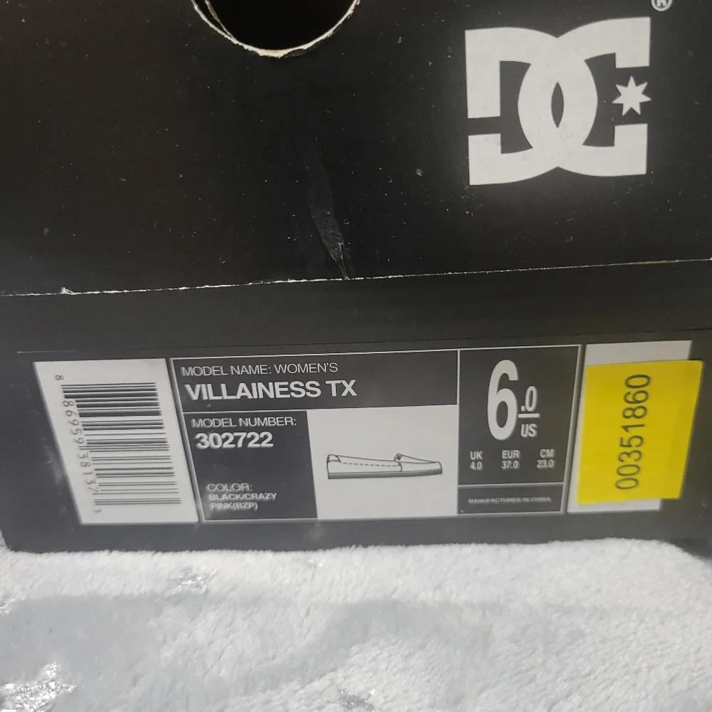 DC Villainess shoes - Picture 5 of 5